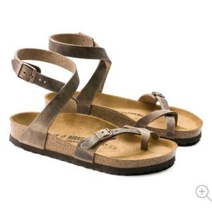 Yara 39 Birkenstocks